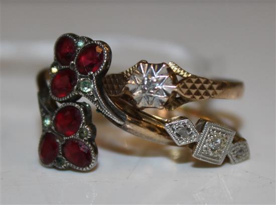 Art Deco 18ct gold & platinum ring (a.f), 9ct gold & diamond ring & a 9ct gold & ruby double trefoil crossover ring